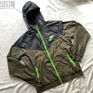 Nike Windrunner Windbreaker Black & Green Jacket L